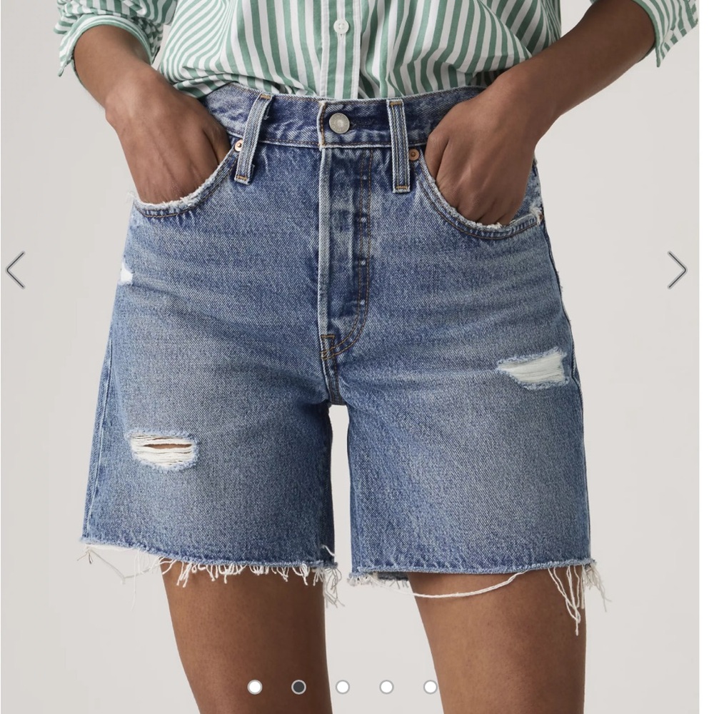 Levi’s 501 Mid Thigh Shorts - NWOT